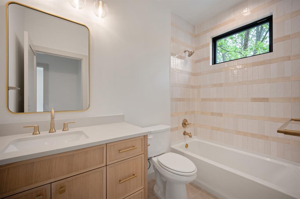 Shamrock Shores - Residential