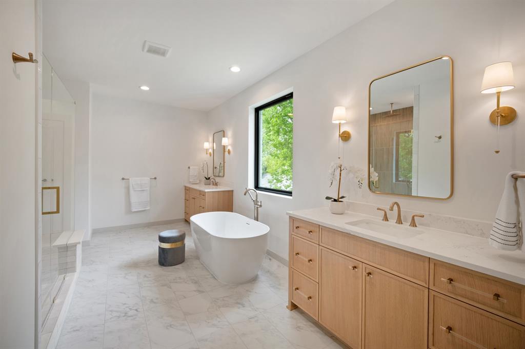 Shamrock Shores - Residential