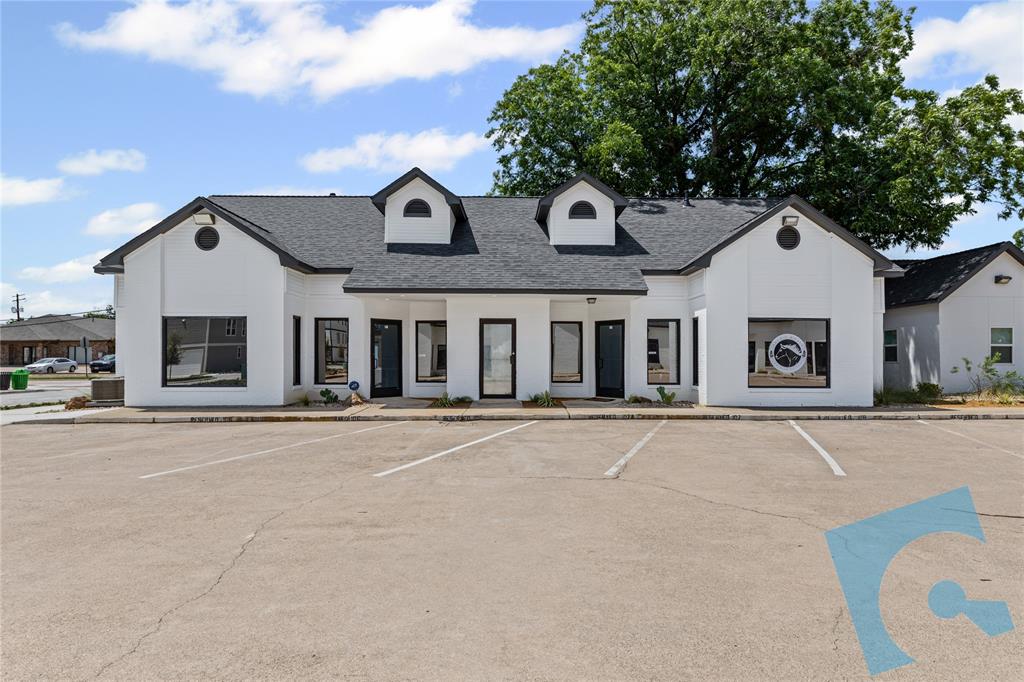 Old Town Center - Commercial Sale