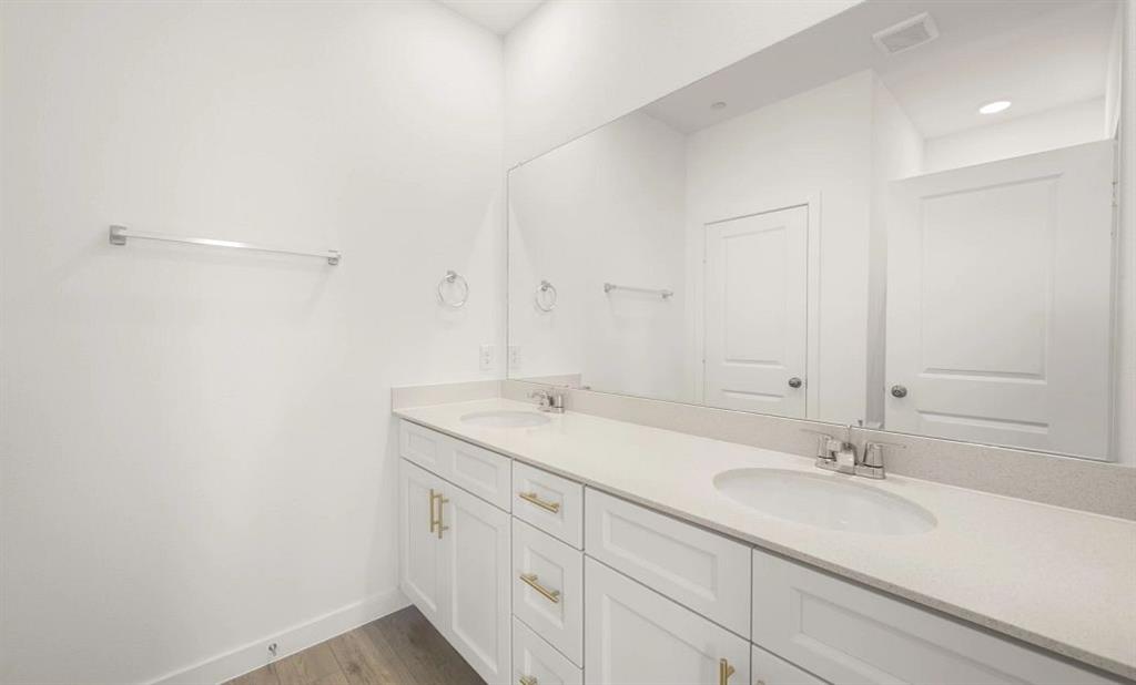 The Pointe at Capp Smith Lake - Residential