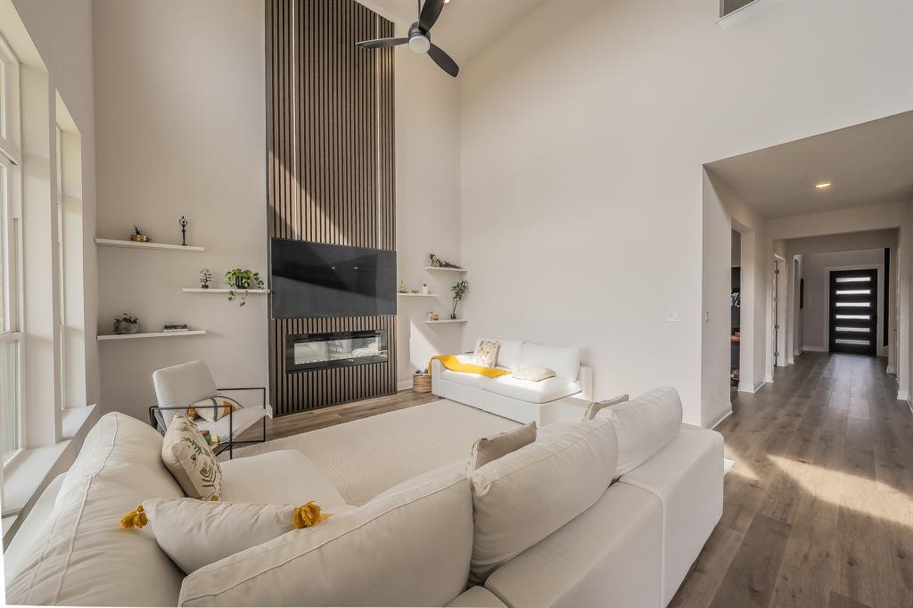 1598 Wintergreen Court