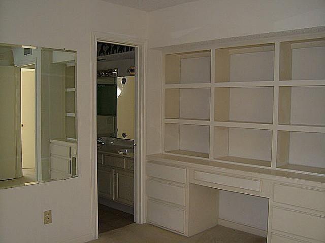 Parkway Village 02 - Residential