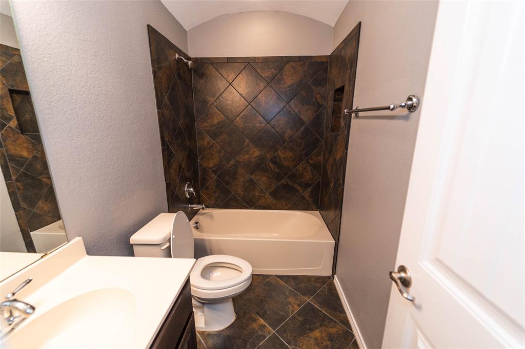 Eden Glen Estates - Residential Lease