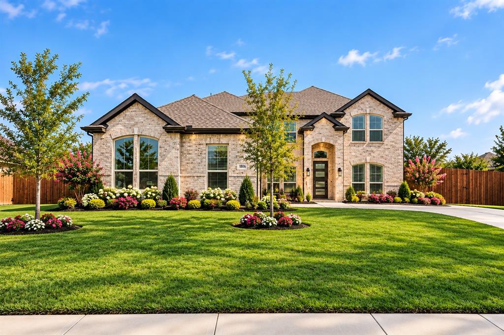 1806 Whisperwood Way