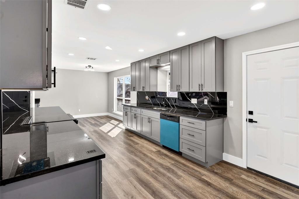 Green Leaf Add - Residential