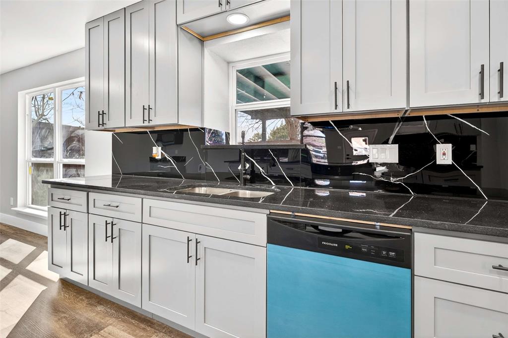 Green Leaf Add - Residential