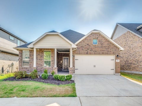 Photo of 1316 Millerbird Way, Argyle, TX 76226 (MLS # 21395877)