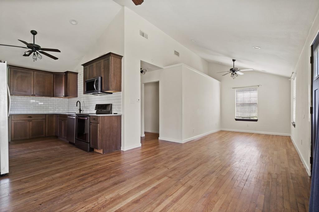 4104 Meandering Court