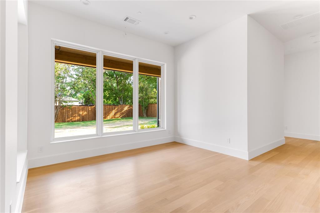 Northaven Meadows 02 - Residential