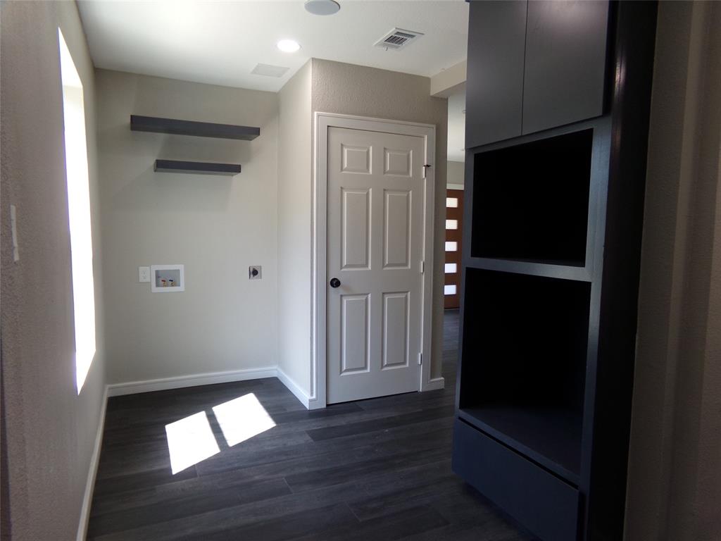 Elmwood - Residential