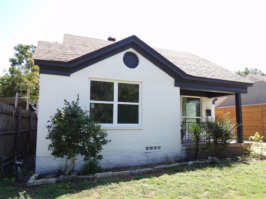 Beautifully remodeled modern open-concept home featuring new electrical, plumbing, carpet, laminate, and tile throughout. The spacious kitchen boasts granite countertops, perfect for hosting parties. Enjoy a large backyard ideal for entertaining. A must-see! Go and show! Buyer and agent to verify all information.