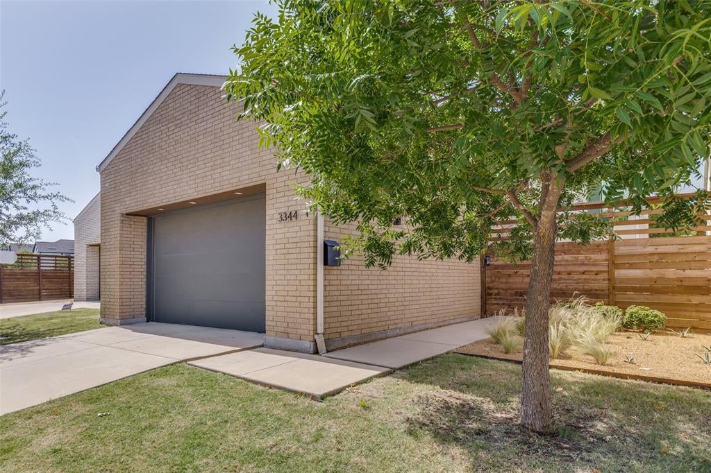 3344 Walchard Court