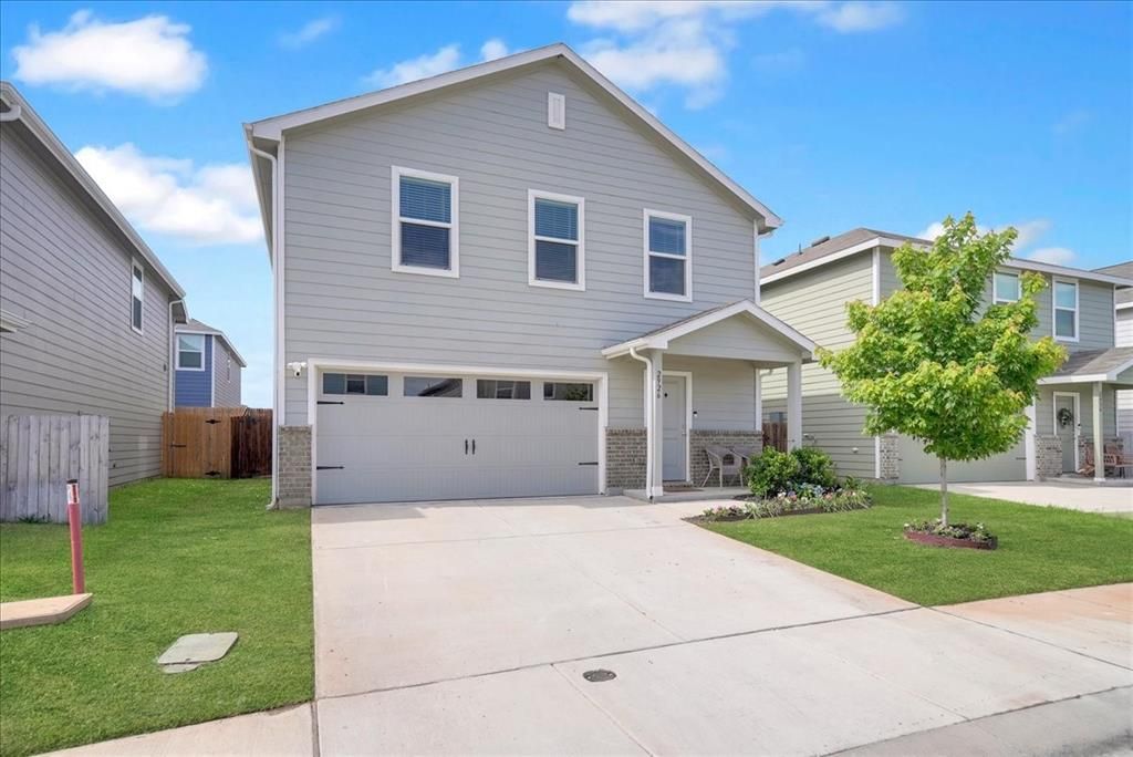 Photo of 2926 Lorena Jordan Road, Dallas, TX 75212 (MLS # 21267099)