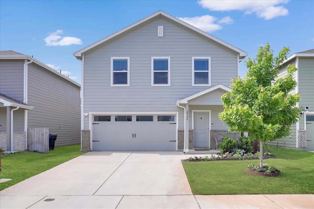 Photo of 2926 Lorena Jordan Road, Dallas, TX 75212 (MLS # 21267099)