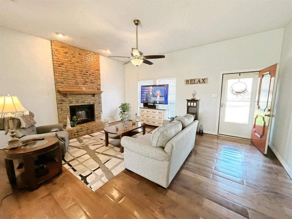 Country Creek Estates - Residential