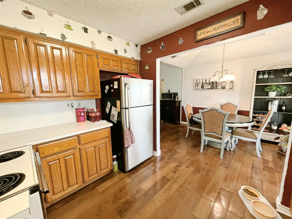 Country Creek Estates - Residential