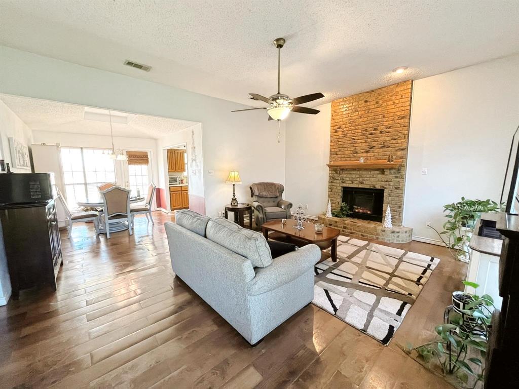 Country Creek Estates - Residential