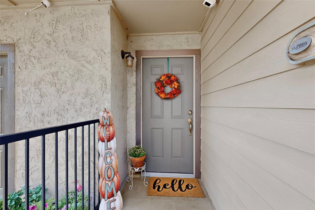 La Mirada Condo - Residential