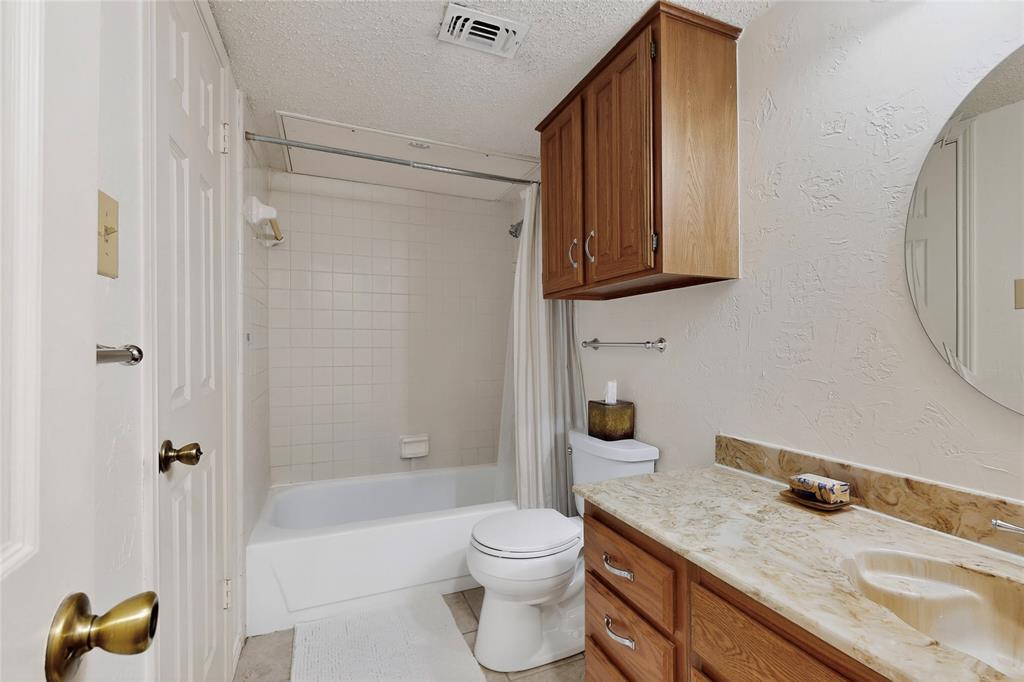 La Mirada Condo - Residential