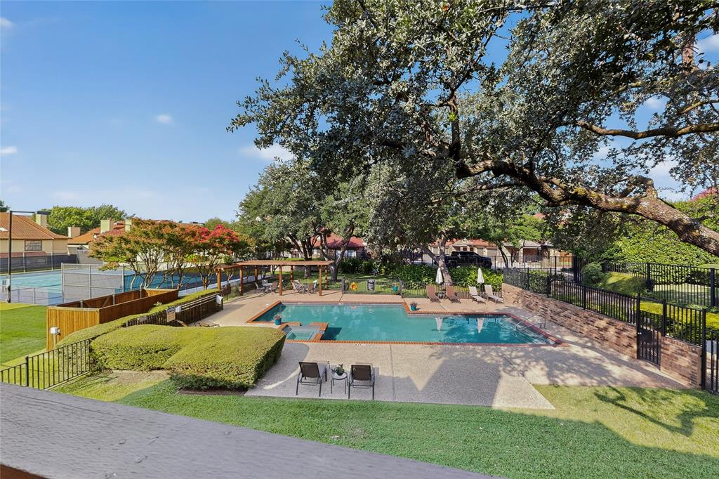 La Mirada Condo - Residential