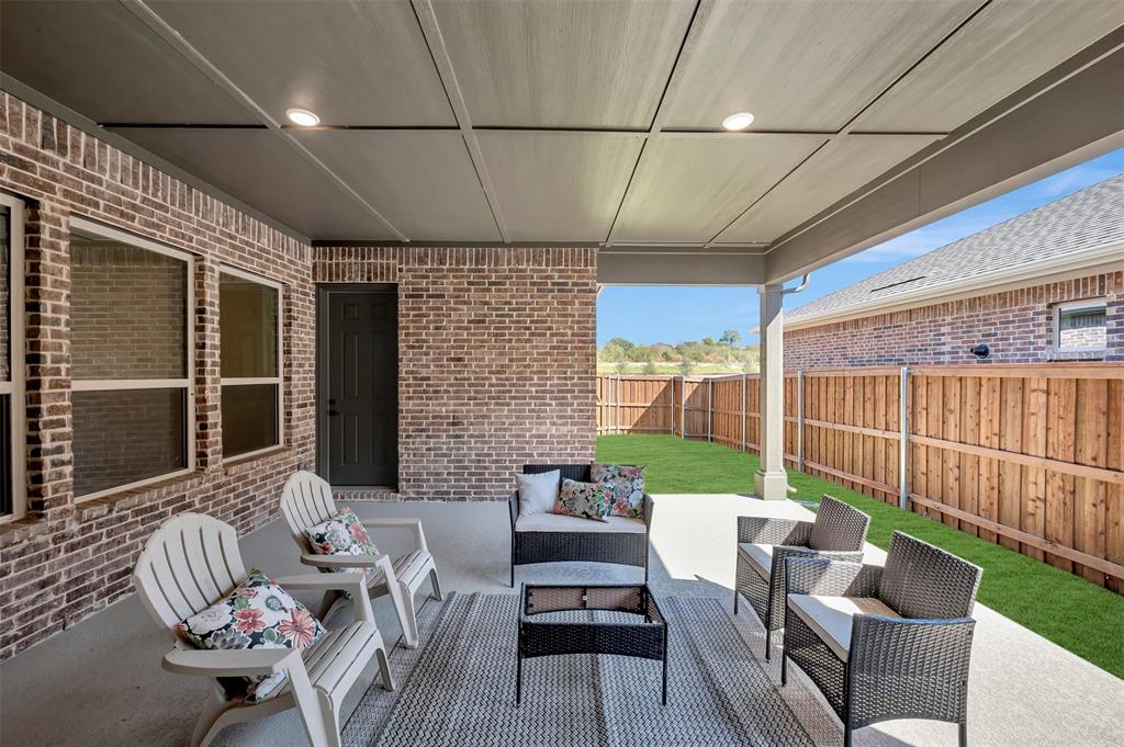 2085 Pine Grove Lane