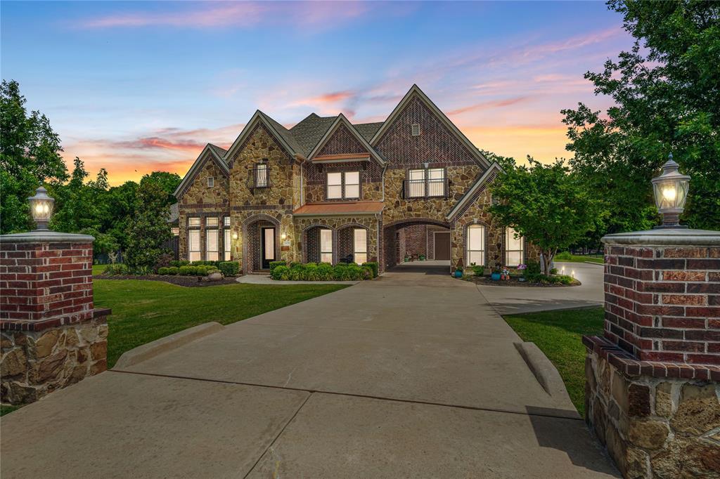 1615 Sara Cove