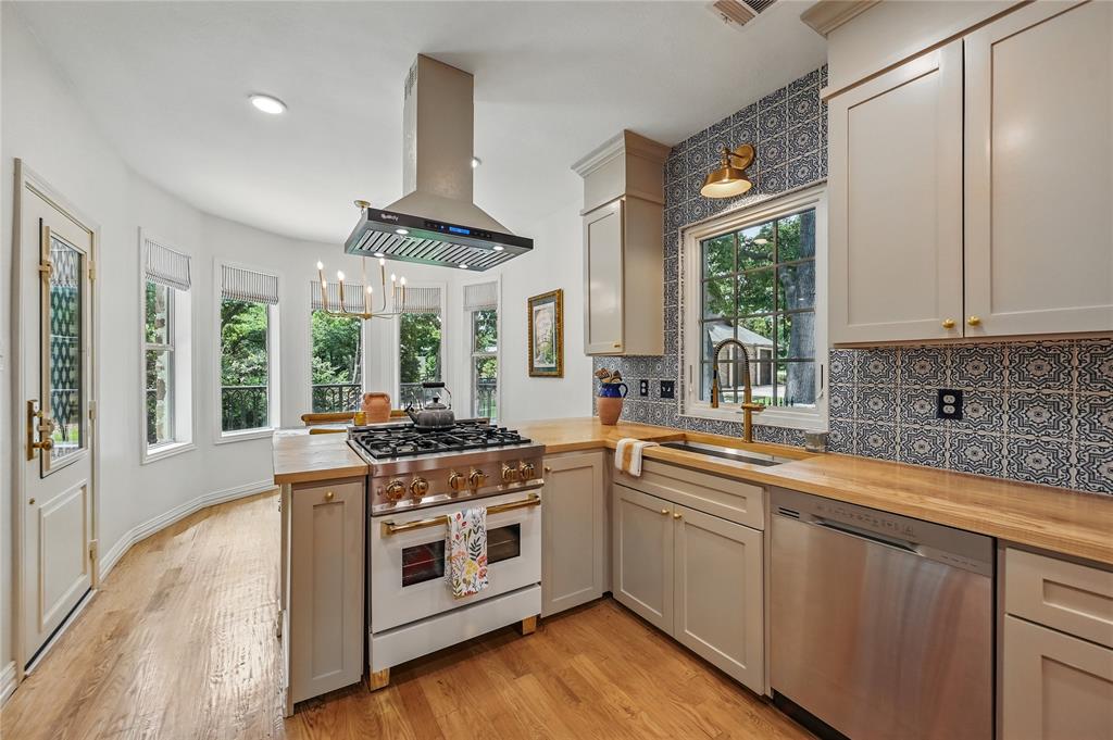 Coppell, Texas 75019, United States, 5 Bedrooms Bedrooms, ,4 BathroomsBathrooms,Residential,Active,150734