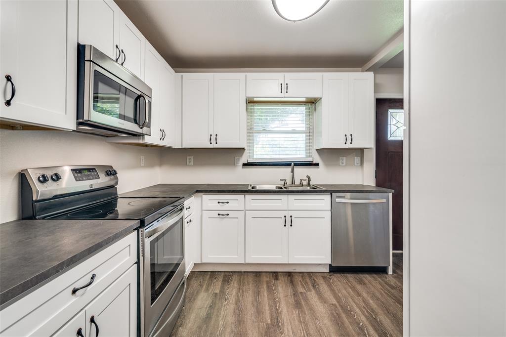 1721 Debbie Drive