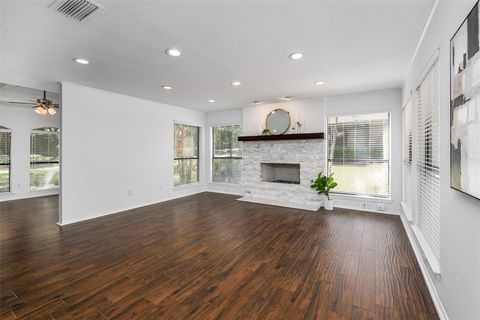 4045 Morman Lane Addison TX 75001