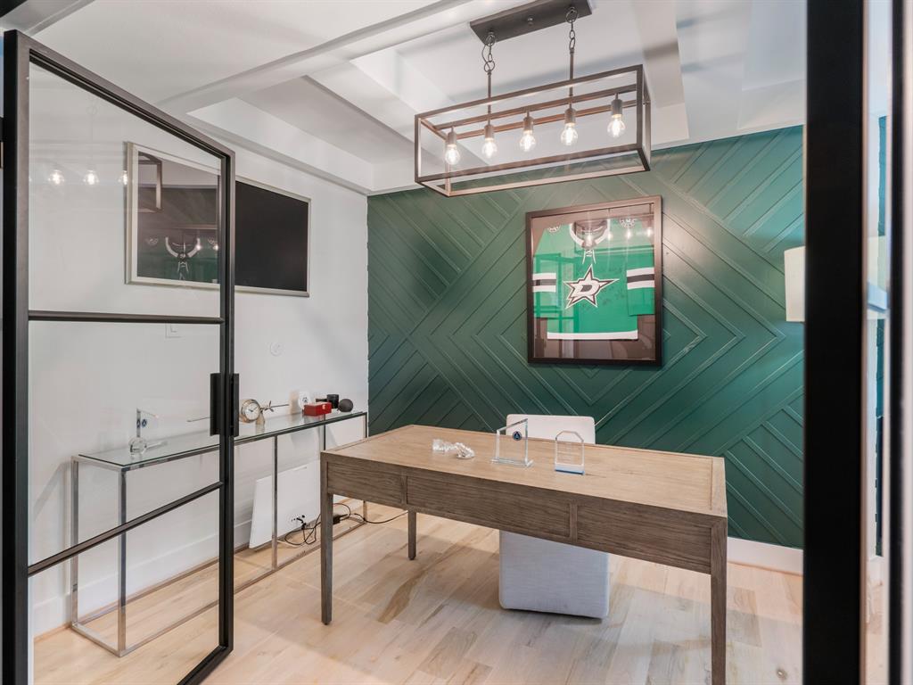 Casa Linda Forest - Residential