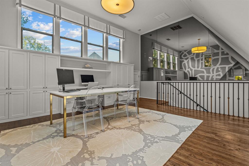 Kirkwood Hollow - Residential