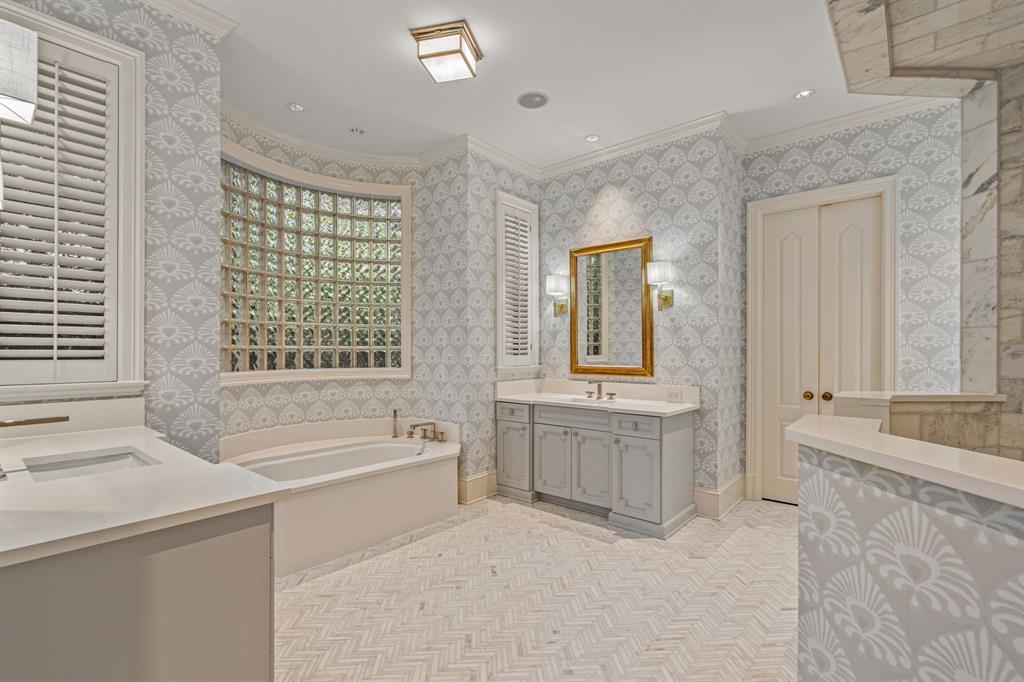 Kirkwood Hollow - Residential