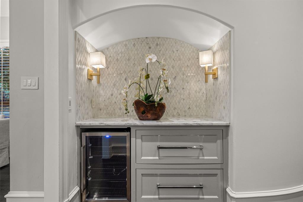 Kirkwood Hollow - Residential