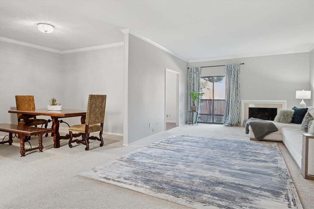 Royal Lane Condos 5800 - Residential