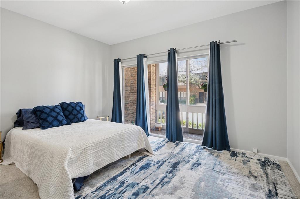 Royal Lane Condos 5800 - Residential