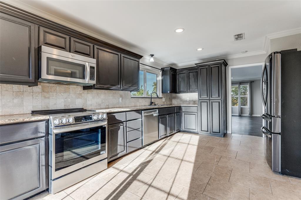 Lake Country Estates Add - Residential