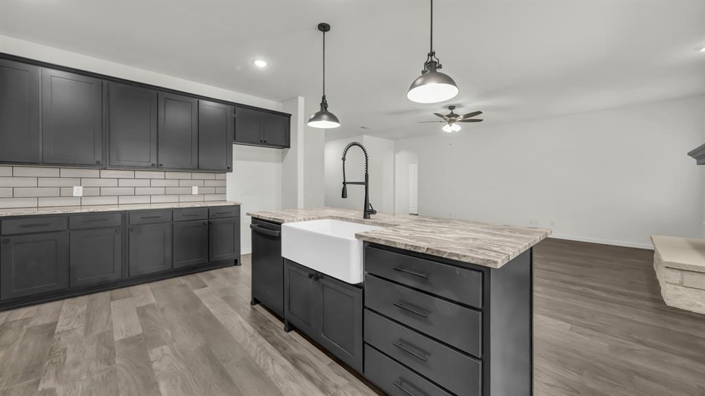 Sedona Creek - Residential