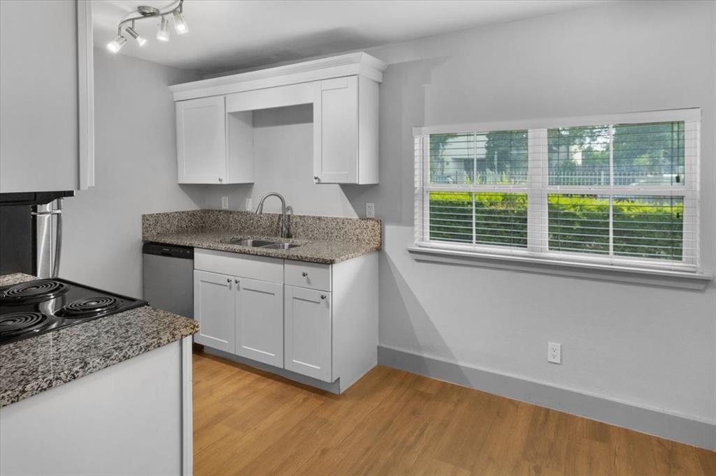 Boxtree Condominiums Association - Residential