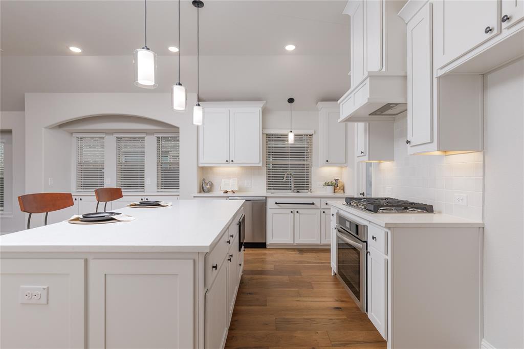 3260 Southampton Drive