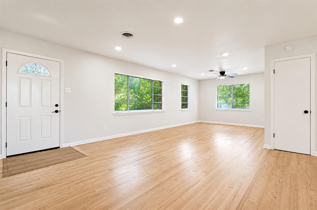 Singing Hills - Residential