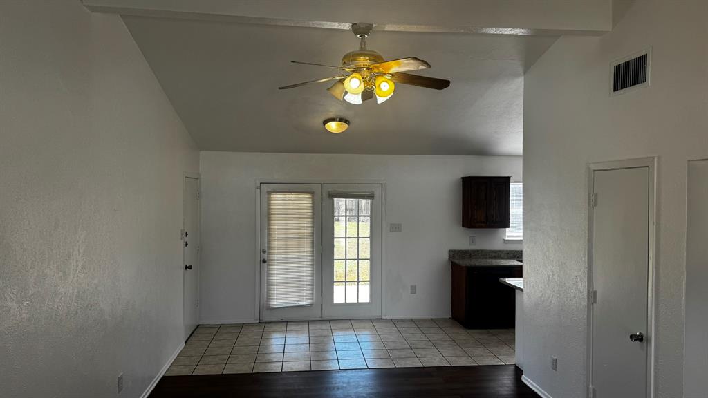 2406 Villanova Street