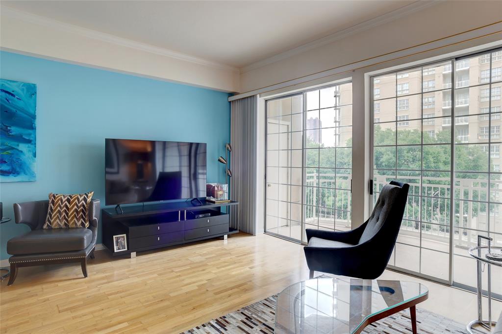 Renaissance On Turtle Creek Condo - Residential
