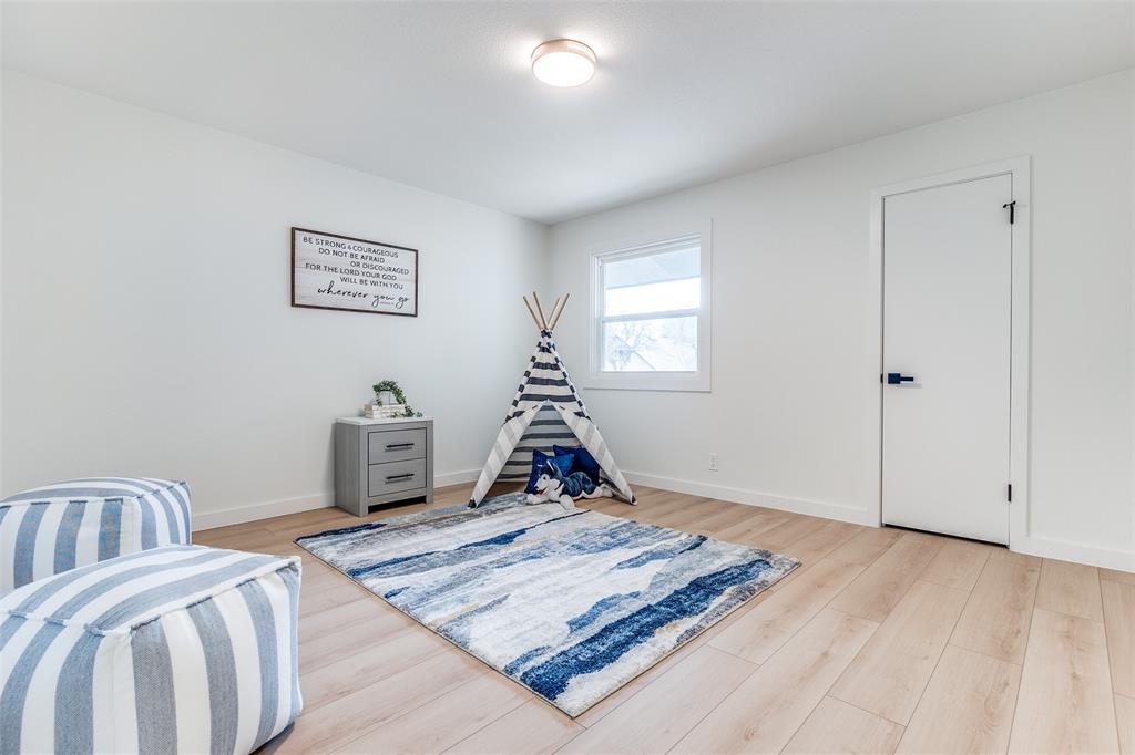 Meadow Park Inst 02 - Residential