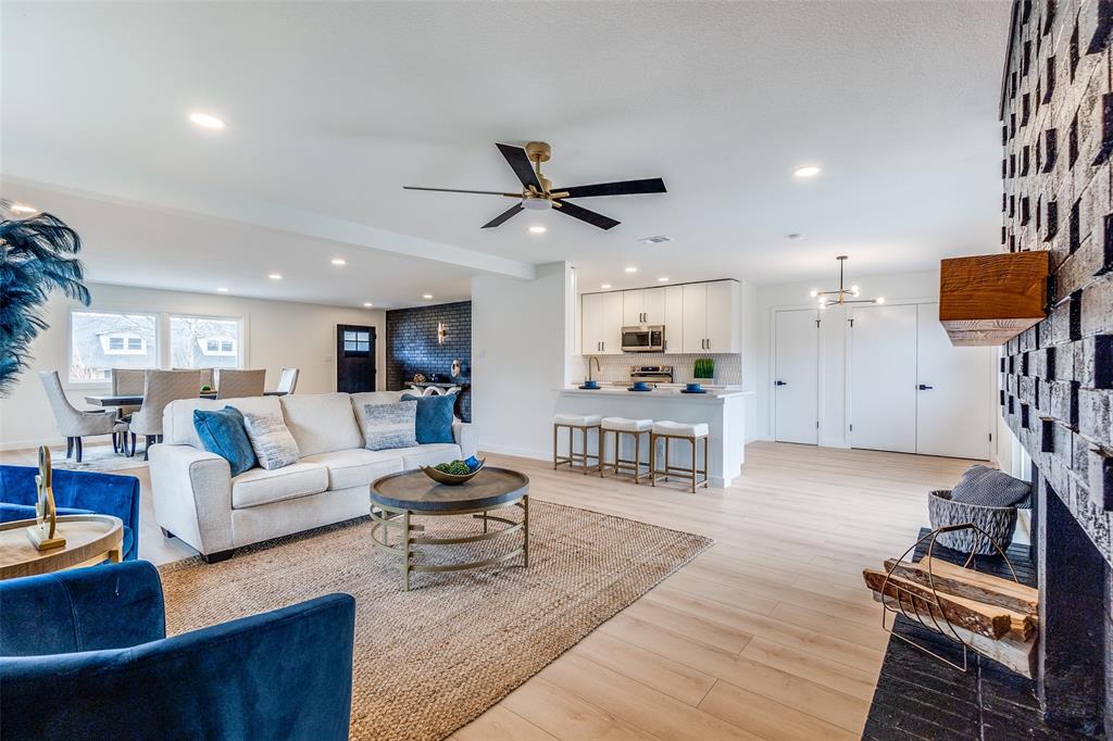 3741 Crown Shore Drive