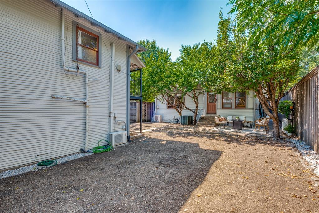 Winnetka Heights - Residential