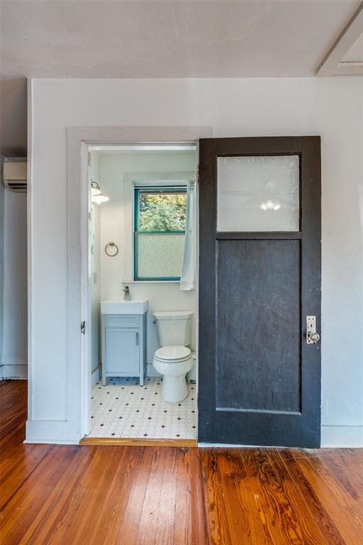 Winnetka Heights - Residential