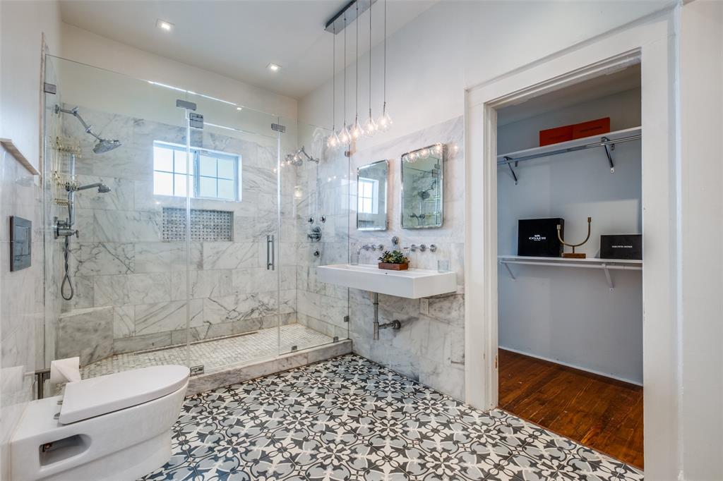 Winnetka Heights - Residential