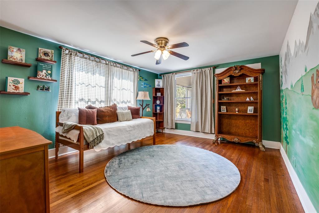 Winnetka Heights - Residential