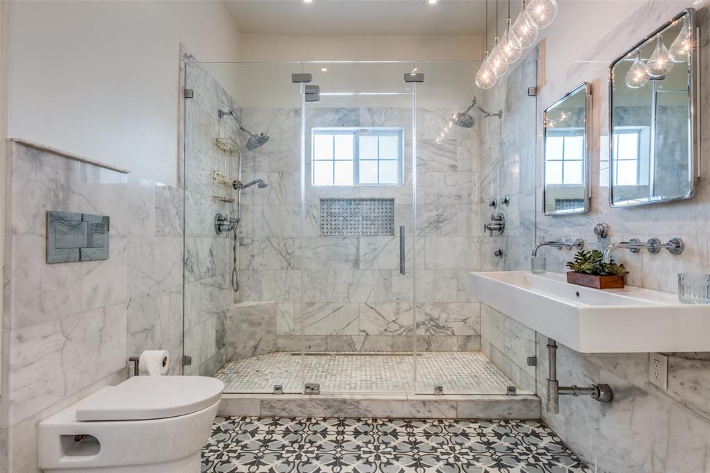 Winnetka Heights - Residential