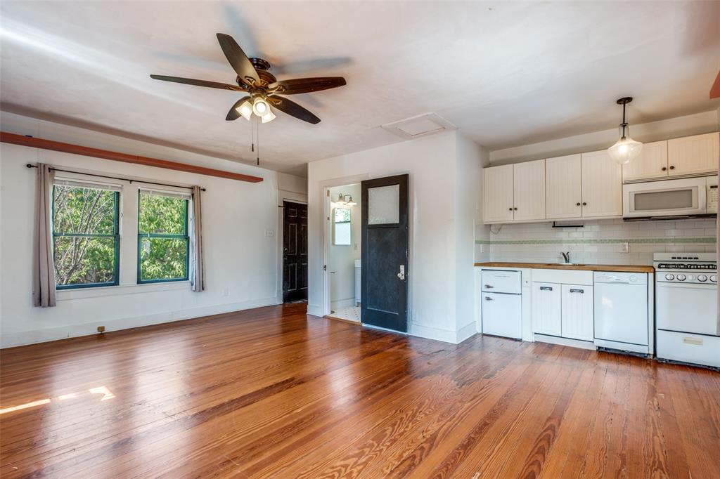 Winnetka Heights - Residential